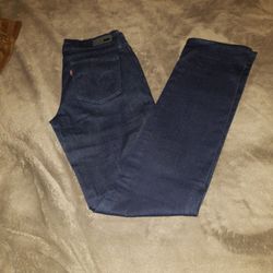 Levis Women's 
