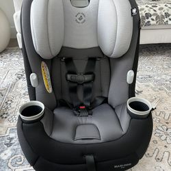 Maxi Cosi Pria Car Seat