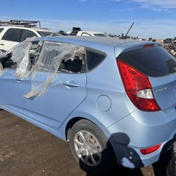 2012 Hyundai Accent GS For Parts 