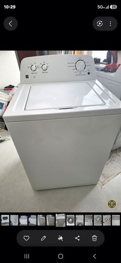 Washer. White. Works well. 125$