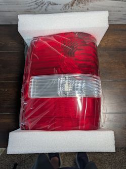 2004 - 2008 Ford F-150 Left Tail Light Cover