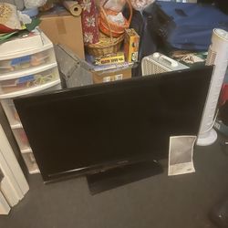 46”Samsung Tv & 20” Element With Antenna 