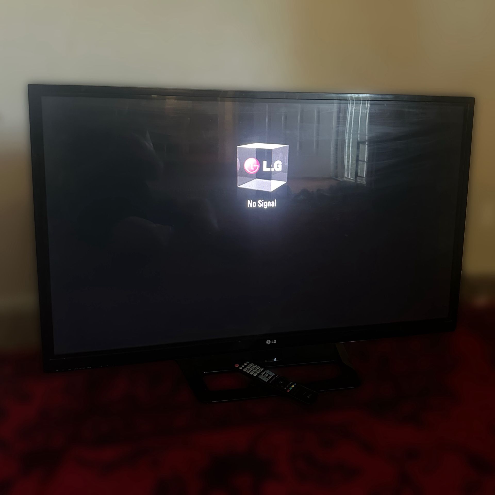 TV