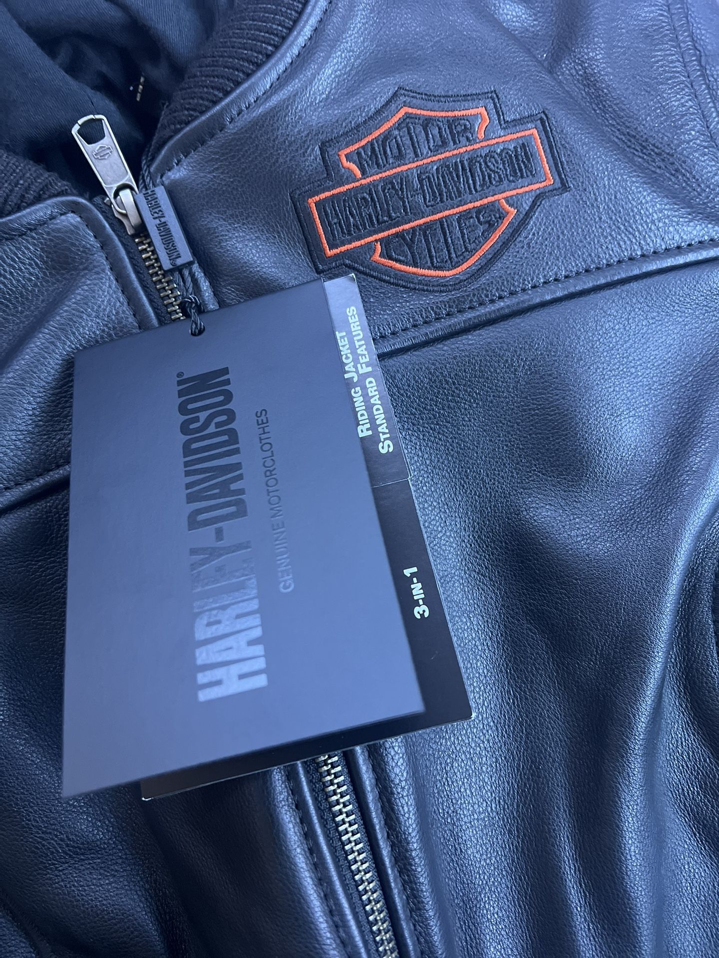 XL Harley Davidson Leather Jacket With Hoodie