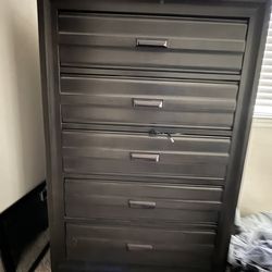 2 Piece Wooden Marlo Set