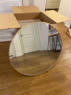 Gold round wall mirror great condition