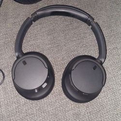 SONY HEADPHONES 🎧 WHCH720N Lightly used