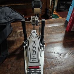 DW 9000 PEDAL. NEW. 