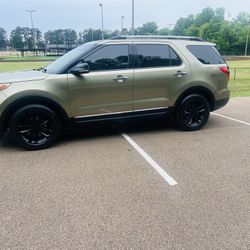 2012 Ford Explorer
