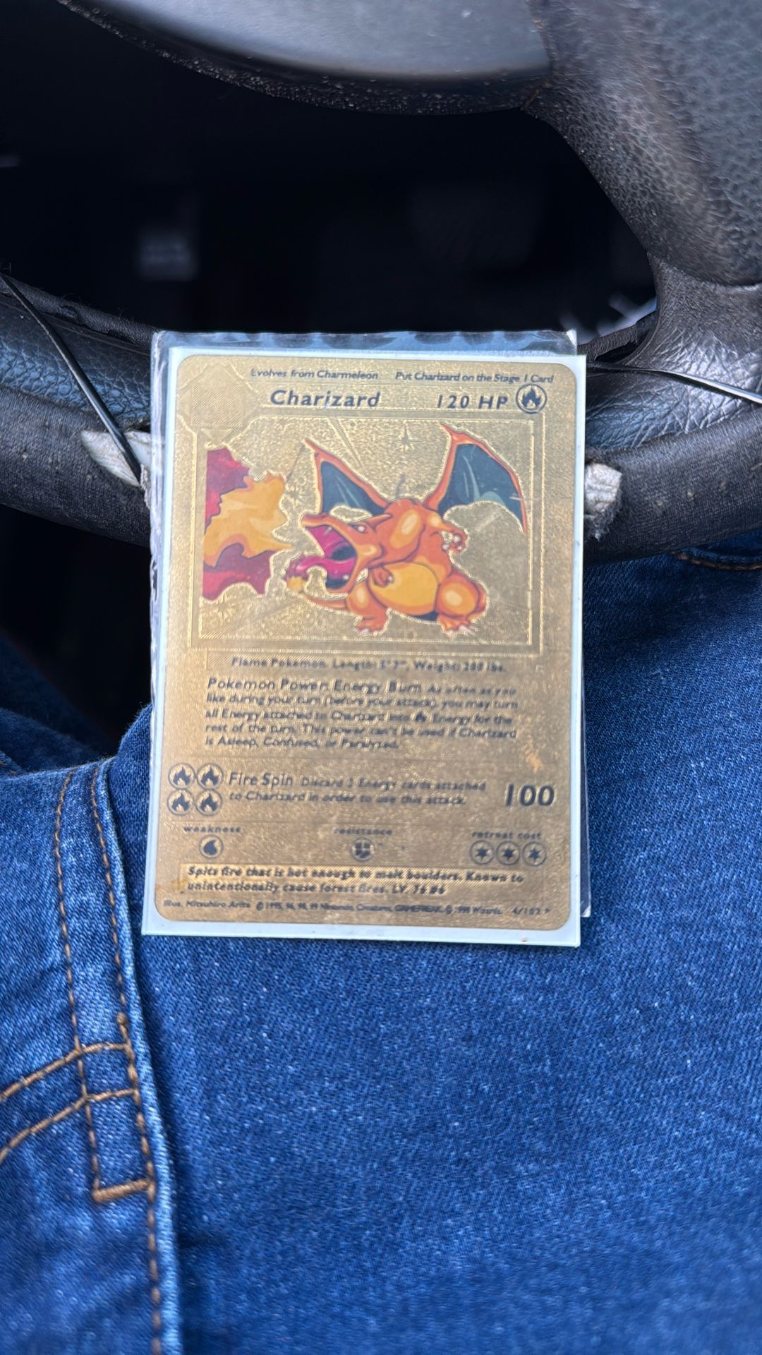 Gold Charizard Pokémon Card