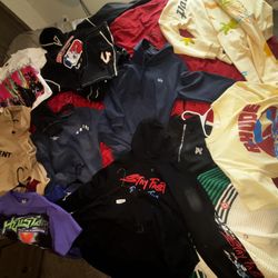 Men Clothes M-L Come Shop Used Like New!!