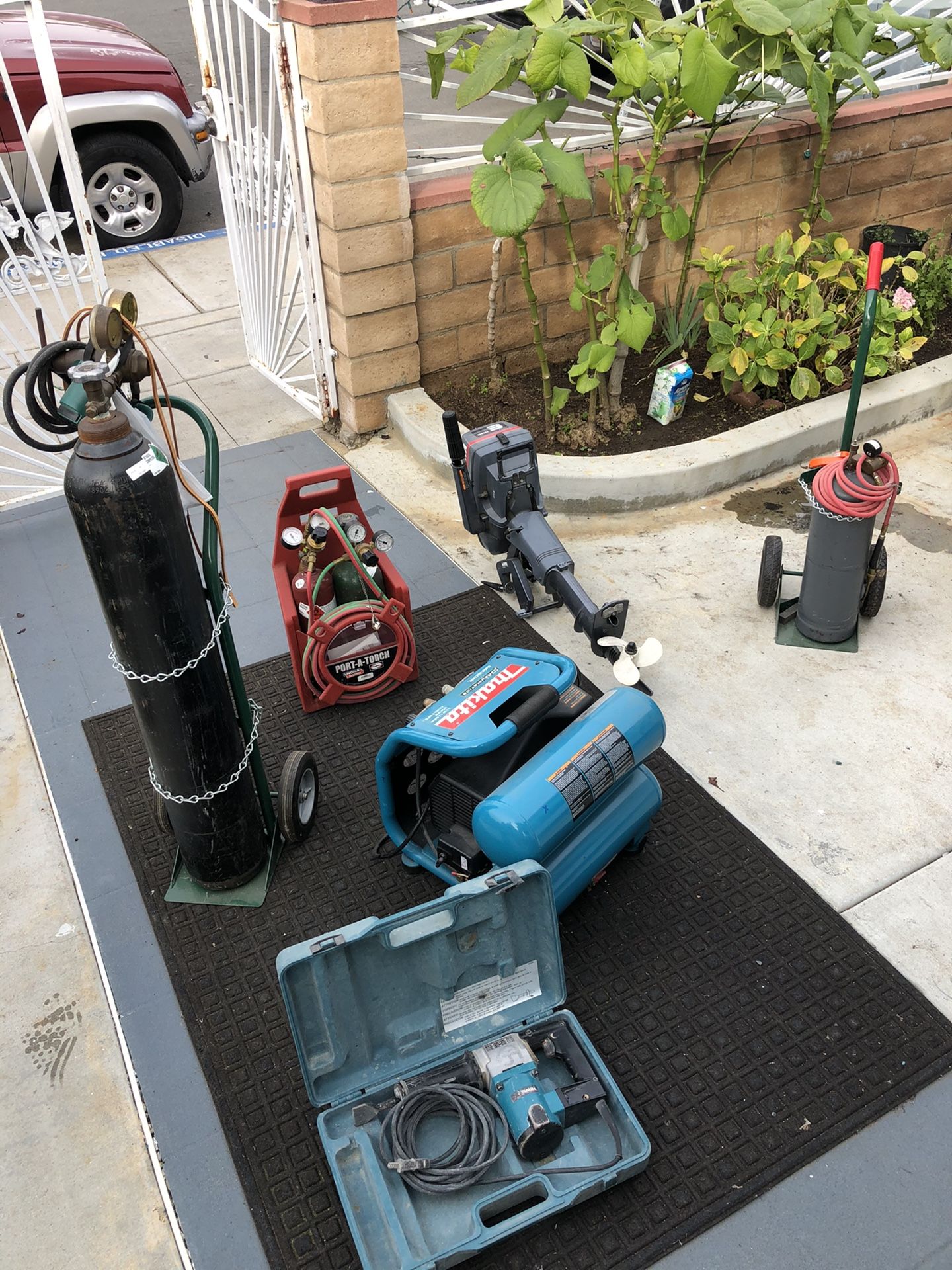 Tools for sale Compressor sold already