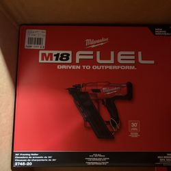 Milwaukee Fuel Brushless Cordless Finish Nailer
