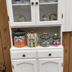 Small Hutch With Ceramic Canisters