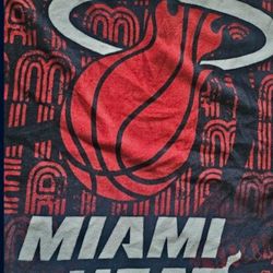 New Miami Heat Black/Red Throw Blanket - 4 Ft 9 In X  3 Ft 7 In
