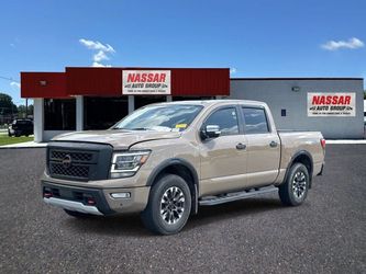 2021 Nissan Titan Crew Cab