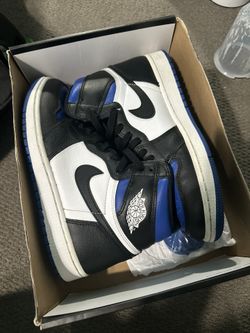 Jordan 1 Royal Toes