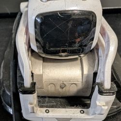Cosmo By Anki Interactive Robot