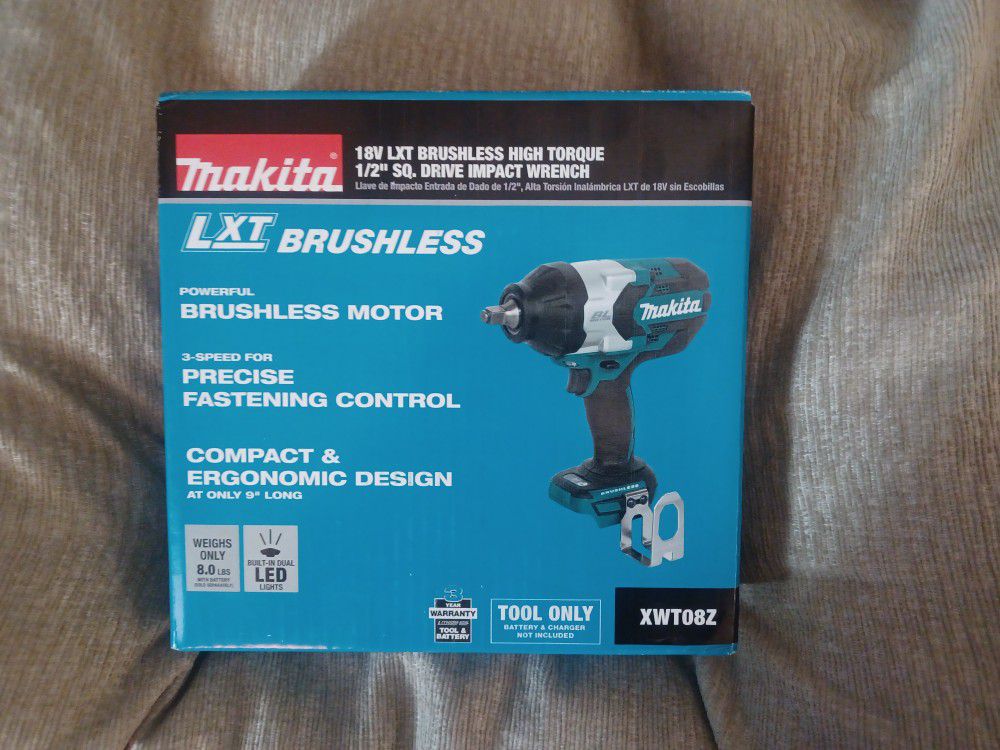 Makita 18v LXT Brushless High Torque 1/2" Sq Drive Impact Wrench