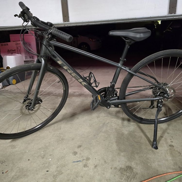electric enclosed bicycle The CityQ Car-eBike, the Indecisive Electric Bike With Car Functionality