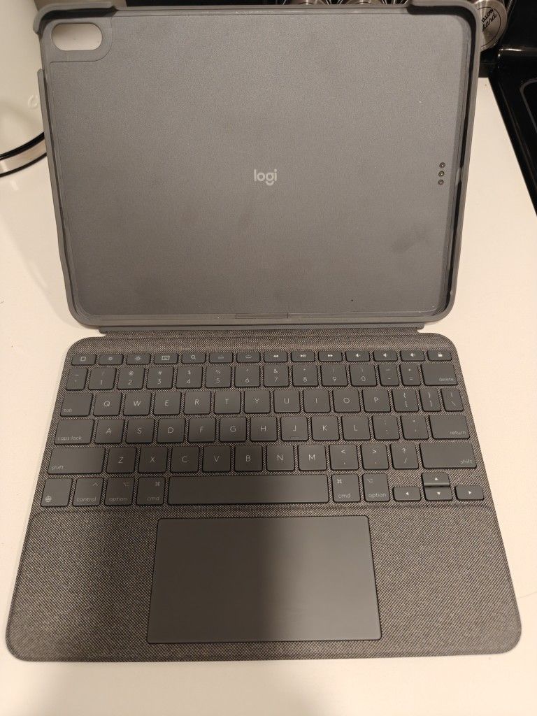 iPad Air Keyboard Case - 10.9 Inch Model