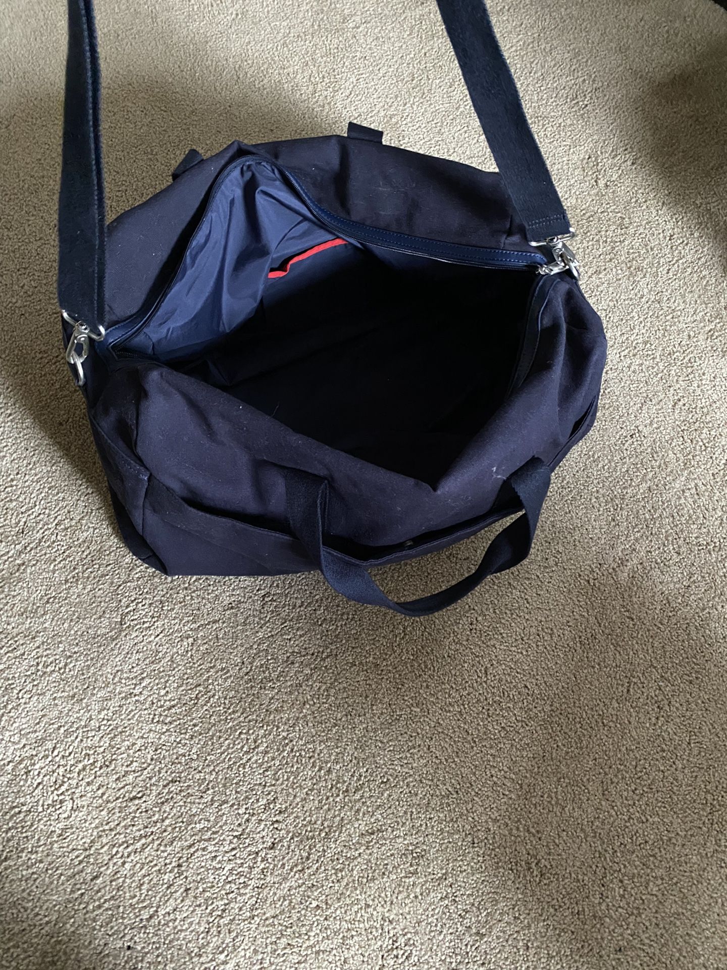 Tommy Hilfiger Duffle Bag