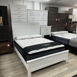 BEDROOM SET, 4 PC QUEEN BED FRAME, DRESSER, MIRROR AND NIGHTSTAND -NEW-