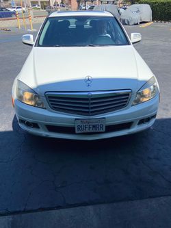 2008 Mercedes-Benz C-Class White Sedan