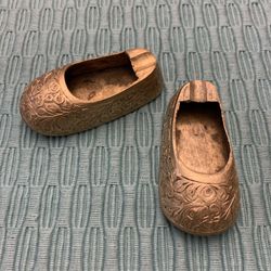 Vintage Solid Brass Shoe Ashtrays (Made in India)