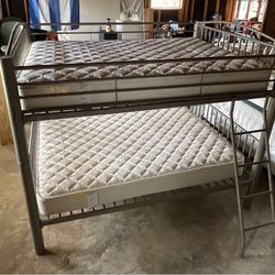  Bunk Beds 