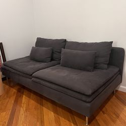 IKEA couch, Perfect Condition, Extra Cushion