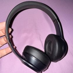 Wireless Beats Solo3 Headphones