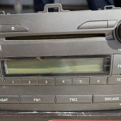 Toyota Corolla 2011 OEM Stereo System