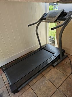 NordicTrack EXP 2000 Treadmill - Delivery Available!