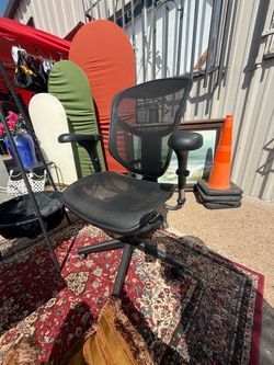 New Desk chair $35