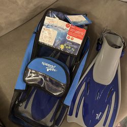 Speedo Dive Snorkel & Fin Set (No Mask/Goggles)
