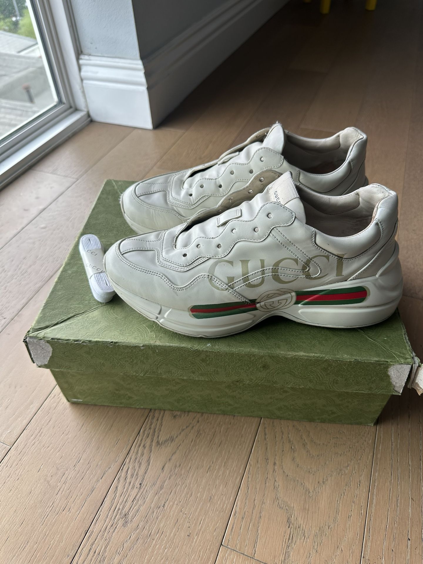 Gucci Shoes