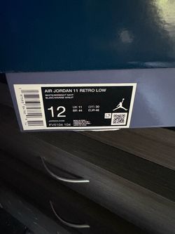 Jordan 11 size 12M