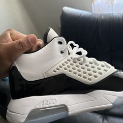 Air Jordan’s 200 Maxin  