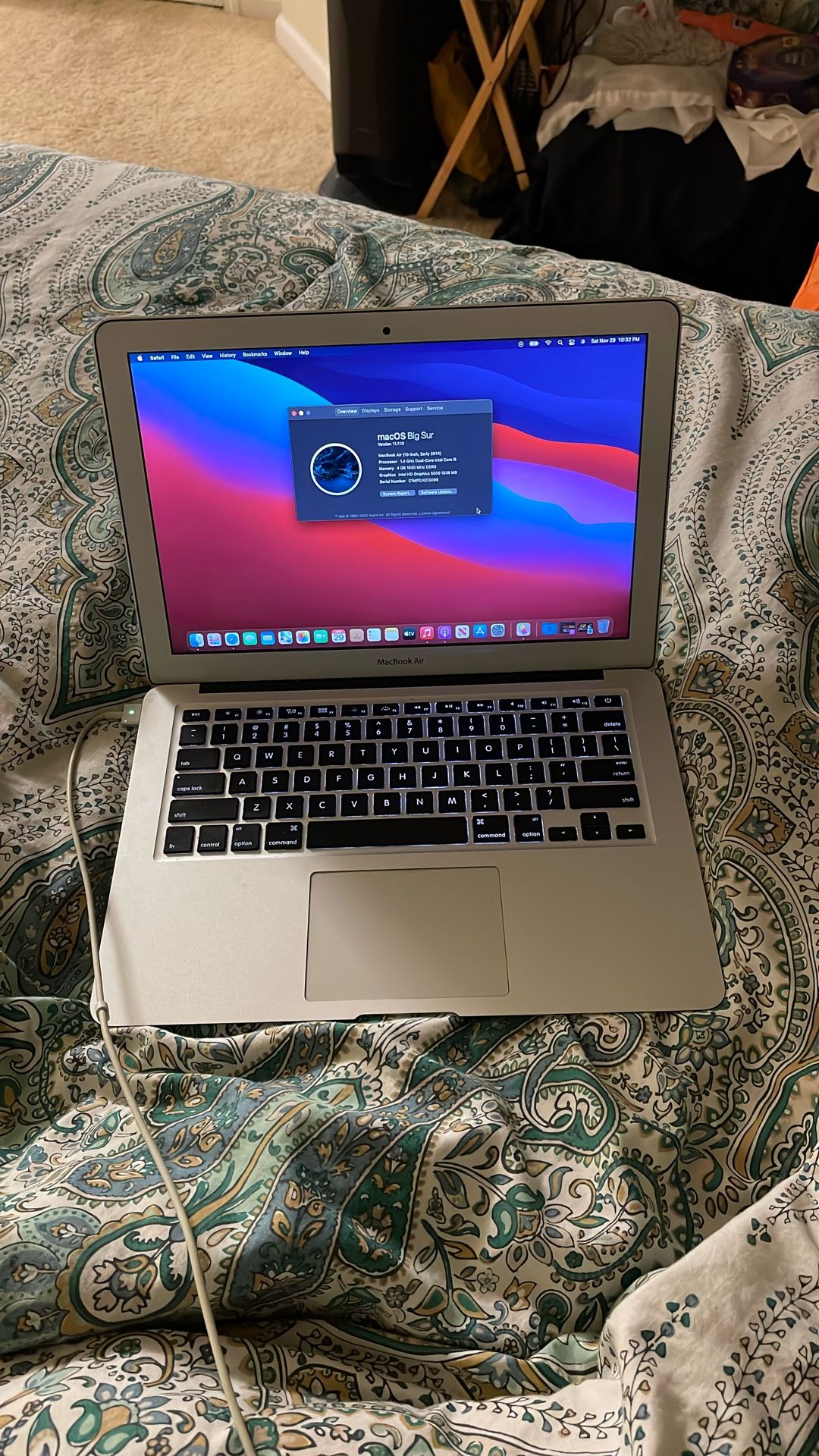 Apple MacBook Air 13 in 2014 Silver/Intel Core i5 1.4 GHz, 251 GB 4 GB Intel HD