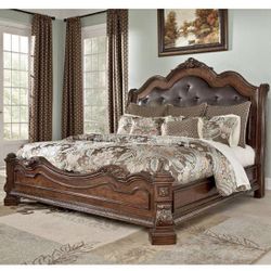 Ashley North Shore King-Size Bedroom Set (7 pieces)