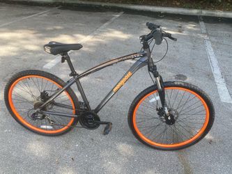 Mongoose Mountain Bike 27”