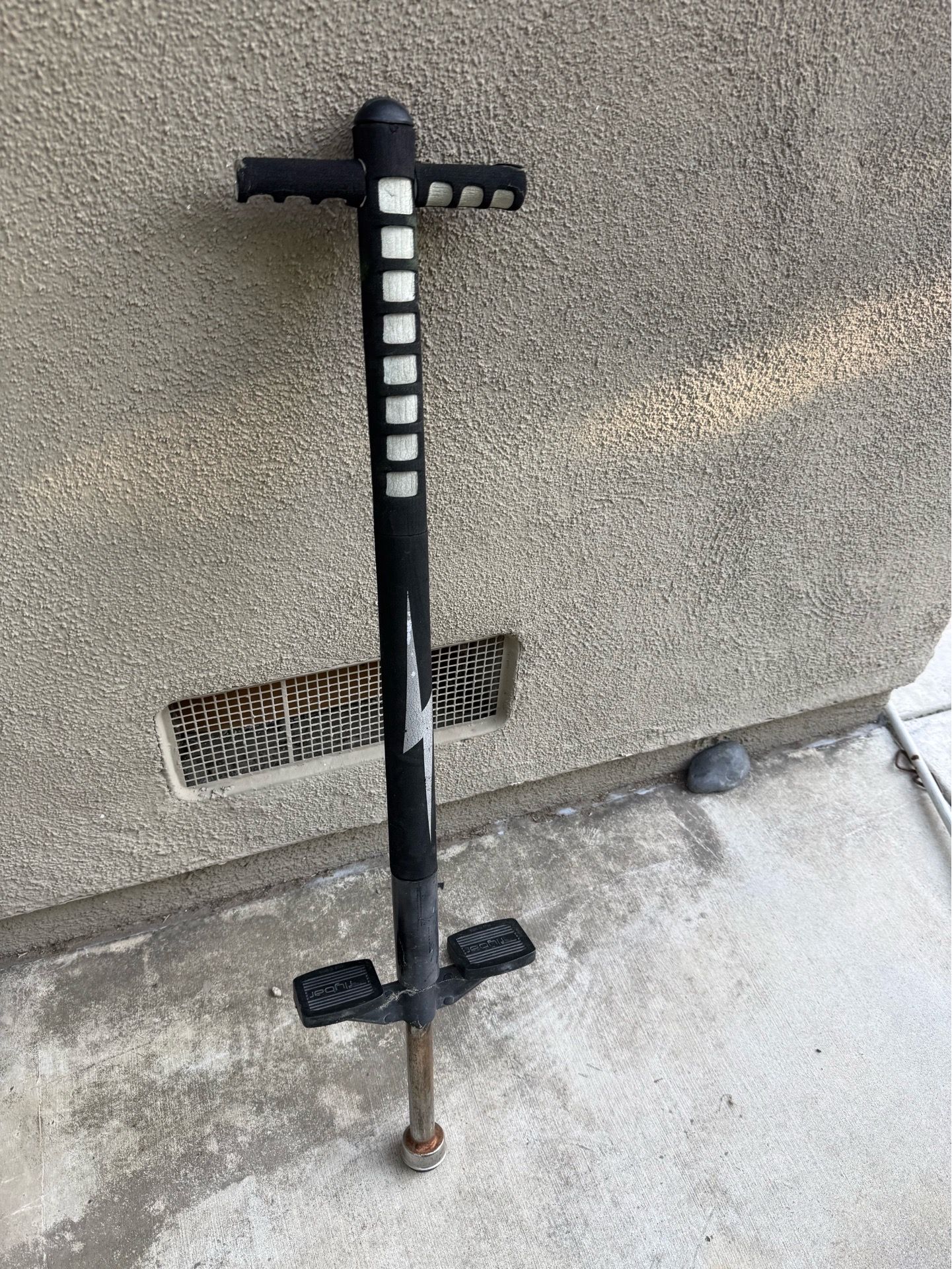 Pogo stick