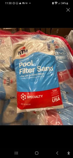 40 Bags Of HTH Pool Filter Sand.  15$ Or 10 $ If You Buy Them All