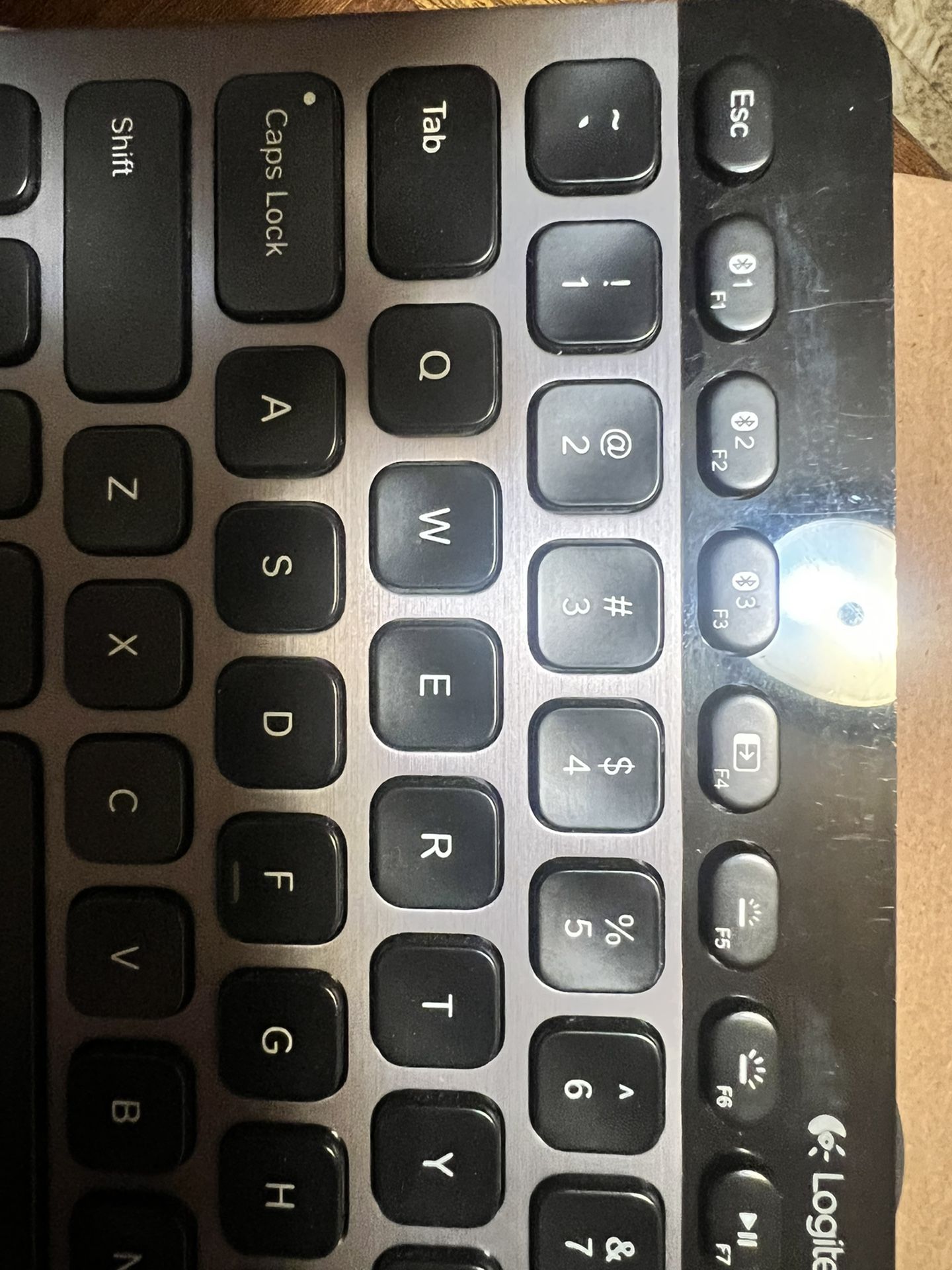 Logitech K810 Bluetooth Keyboard for Sale in Jersey City, NJ OfferUp