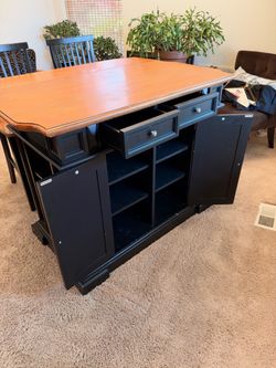 Kitchen Island with seating