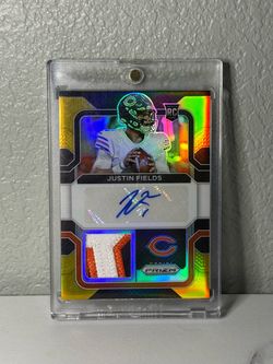 2021 Panini Prizm Justin Fields Gold RPA #/10 Rookie Auto Patch