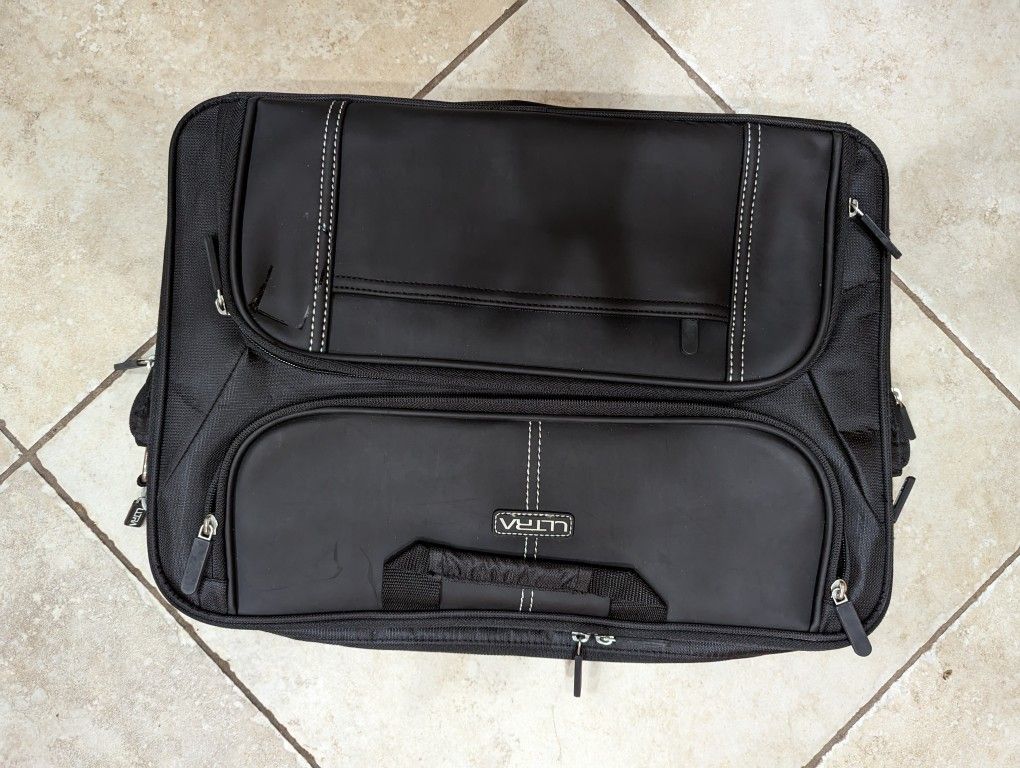 Laptop Carry Bag - Brand New