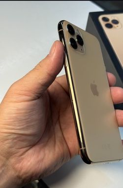 iPhone 11 Pro Max Unlocked With Warranty ☺️ 
