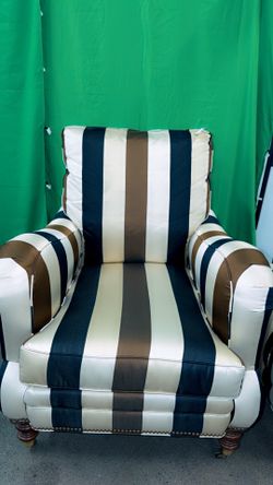 Sherrill Furniture silk Lounge chair and ottoman